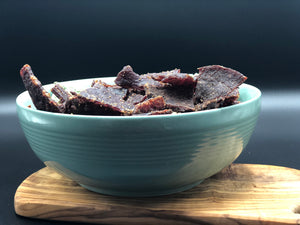 Cecina de res con pimienta negra y sal marina
